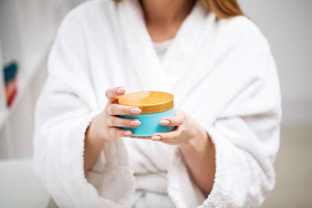 Acne-Prone Skin Care Guide to Choosing the Right Moisturizer